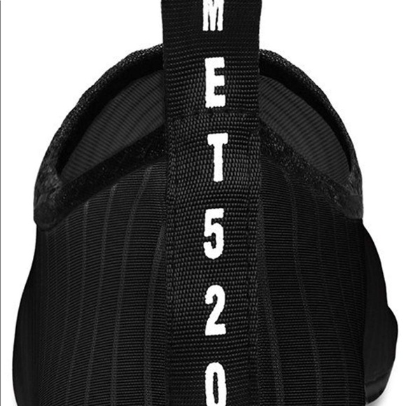 🆕 WateLves - Water Shoes for Men - Picture 4 of 5